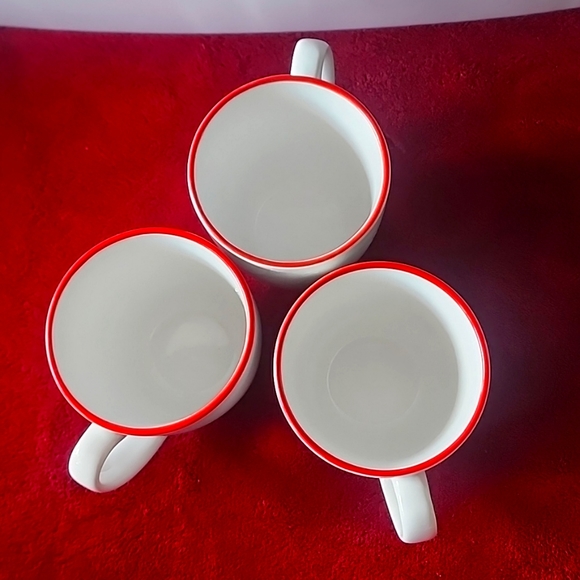 ☆ Set of 3 Corelle Stoneware 2306056. White with Red Rim.☆ - Picture 2 of 7